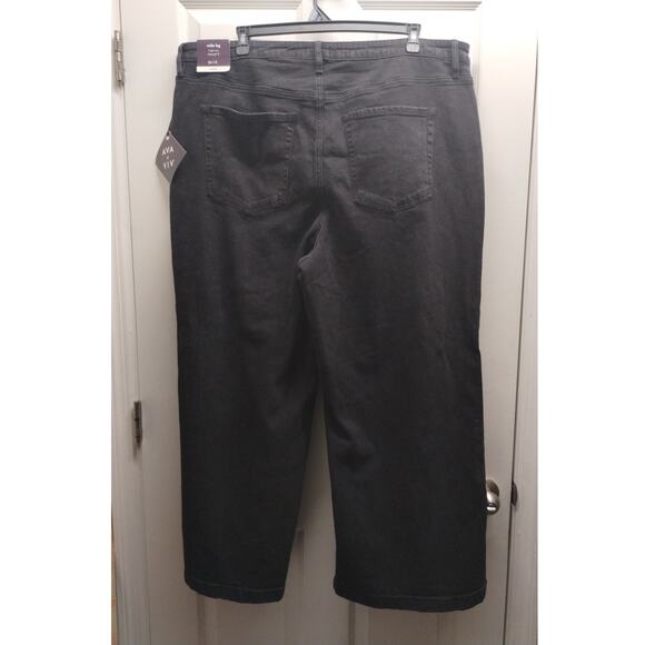 AVA & VIV NWT Plus Size 24 Black Wide Leg High-Rise Relaxed Fit Stretch Jeans - Picture 2 of 7
